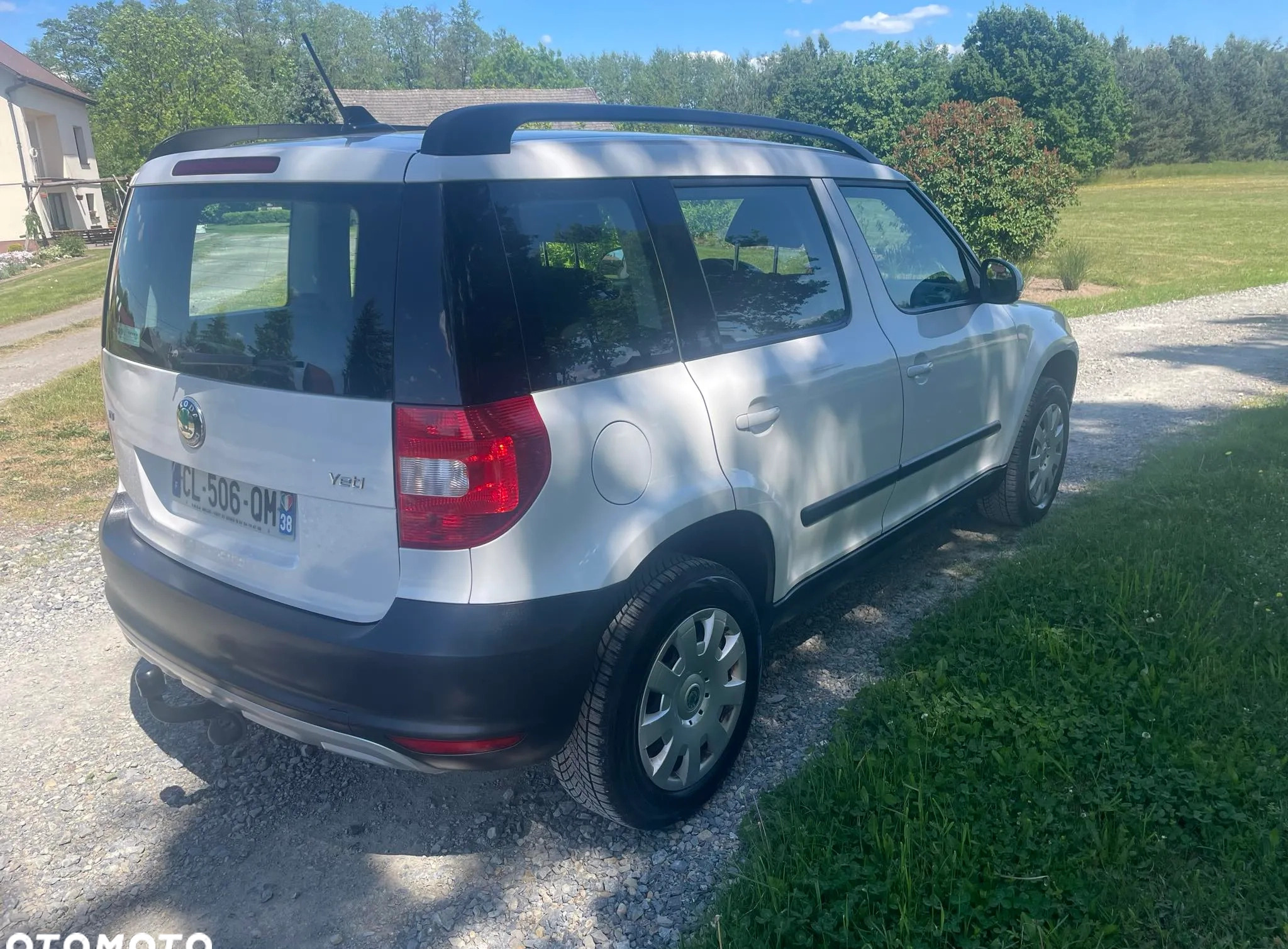 Skoda Yeti cena 29900 przebieg: 206000, rok produkcji 2012 z Zbąszyń małe 106